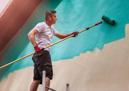 Pourquoi choisir un enduit monocouche pour votre rénovation extérieure ?